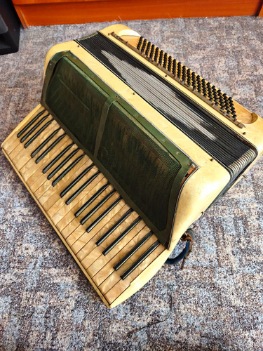 Pianoakkordeon mit