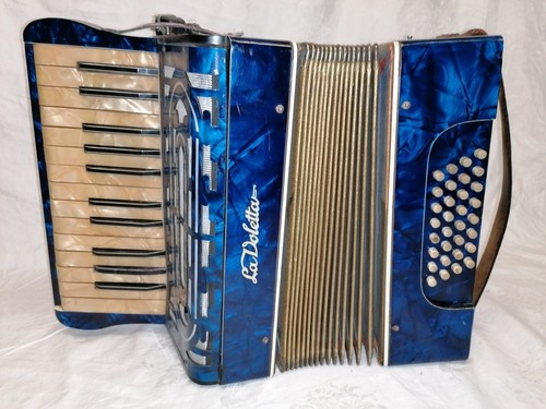 Akkordeon accordion la - akkordeon, "la