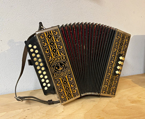 Hohner knopfakkordeon - hohner, 27
